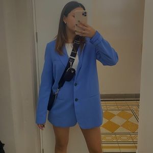 Blue over size blazer
